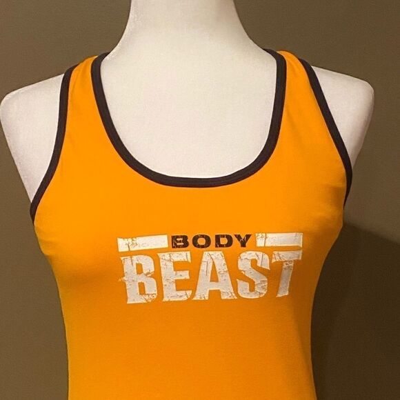 Beach Body Tank Top  Size Medium - Picture 4 of 12